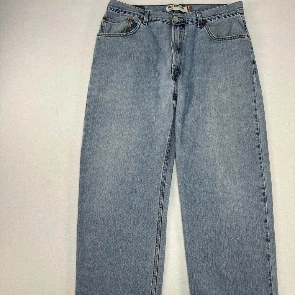 Vintage Levis 550 Jeans Mens 34x32 Blue Relaxed Tapered Denim Light Wash Y2K